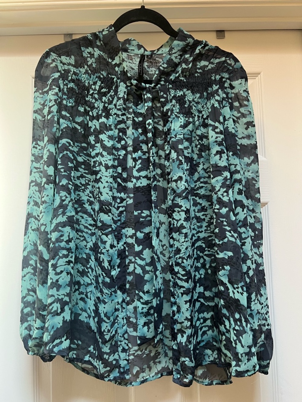 Bellatrix by Anthropologie Black and Green Women's Blouse